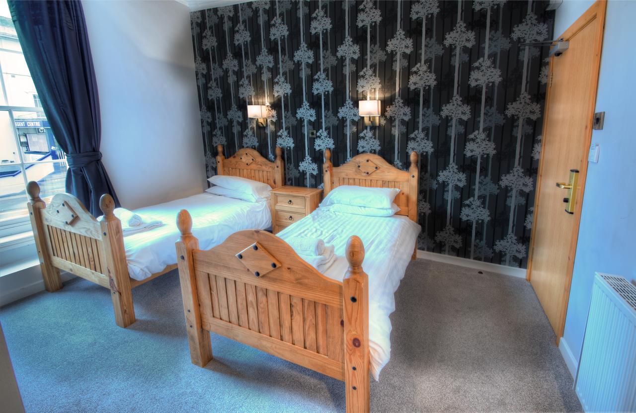 The Elephant & Castle Hotel Newtown  Luaran gambar