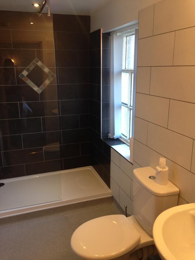 The Elephant & Castle Hotel Newtown  Luaran gambar
